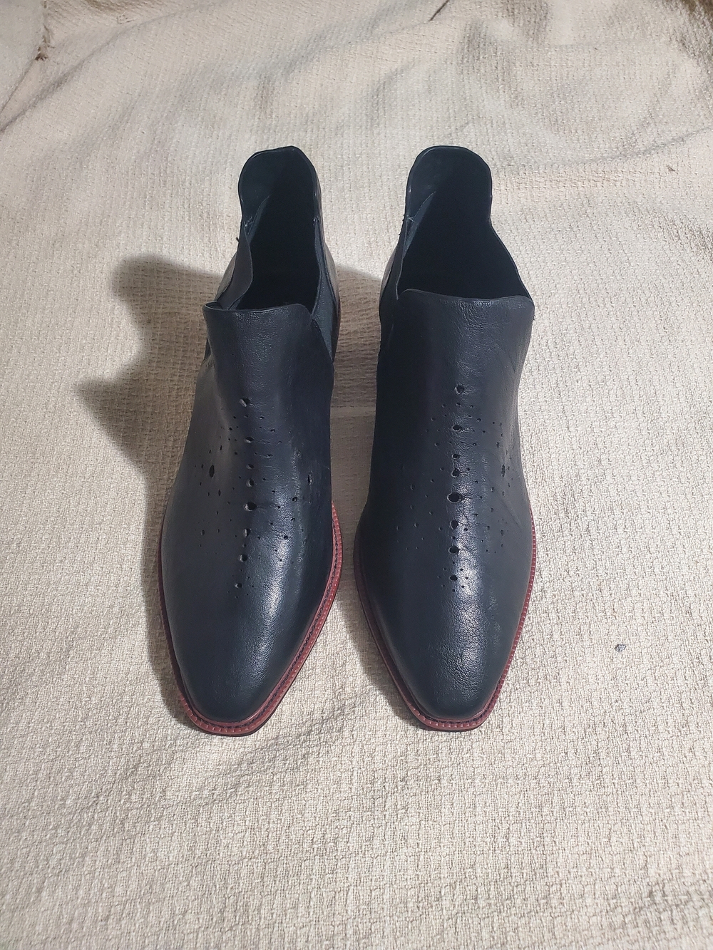 Kelcy DAGGER  Black leather ankle boots